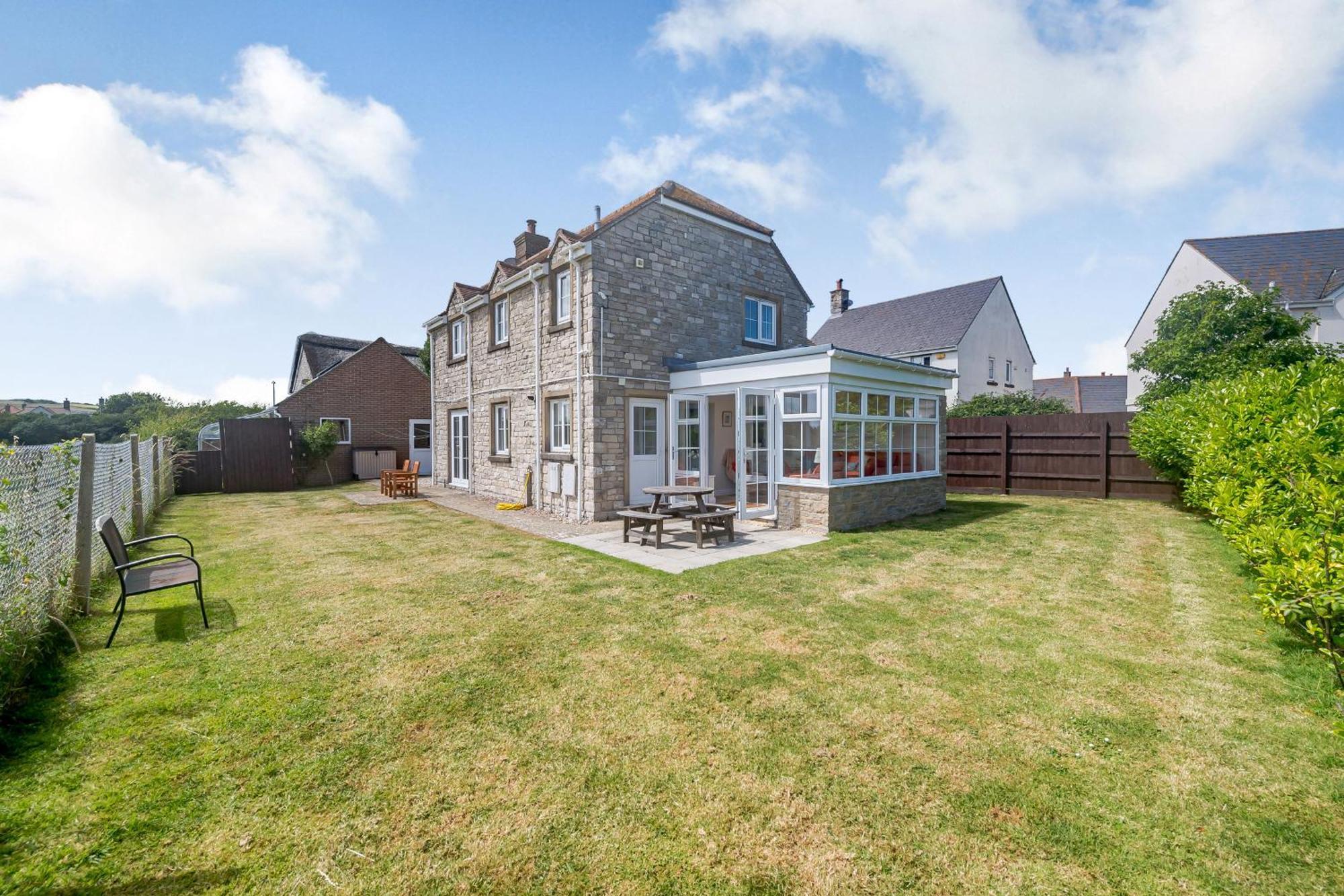 West Bay Holiday home *